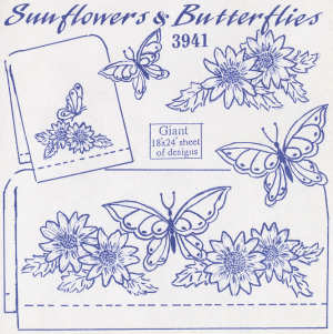 Aunt Martha 3941 - Sunflowers & Butterflies
